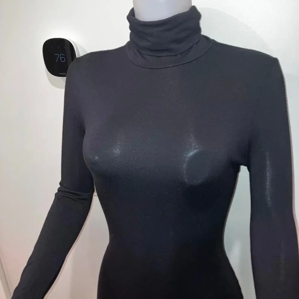 Karen Kane stretchy 30”